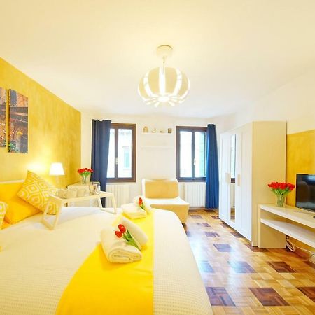 Calle Dei Fabbri Apartment Velence Kültér fotó